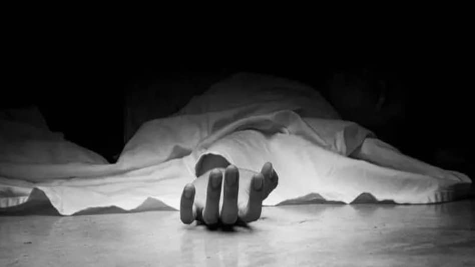 Maharashtra News: नासिक में टॉवर वैगन की चपेट में आने से चार ट्रैकमैन की मौत, एक वैगन चालक हिरासत में Maharashtra News: नासिक में टॉवर वैगन की चपेट में आने से चार ट्रैकमैन की मौत, एक वैगन चालक हिरासत म...