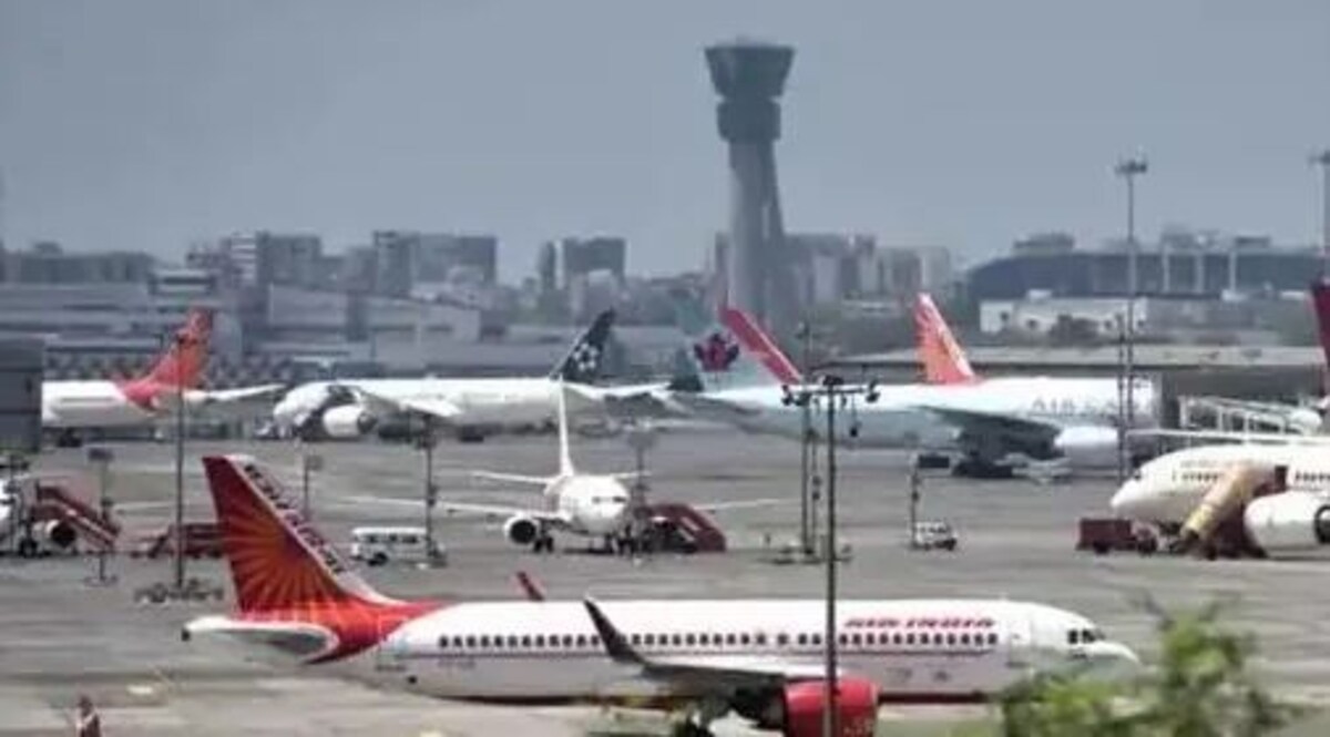 'यह आखिरी चेतावनी है, अगर बिटकॉइन में 10 लाख अमेरिकी डॉलर हस्तांतरित नहीं किये तो'... Mumbai international Airport