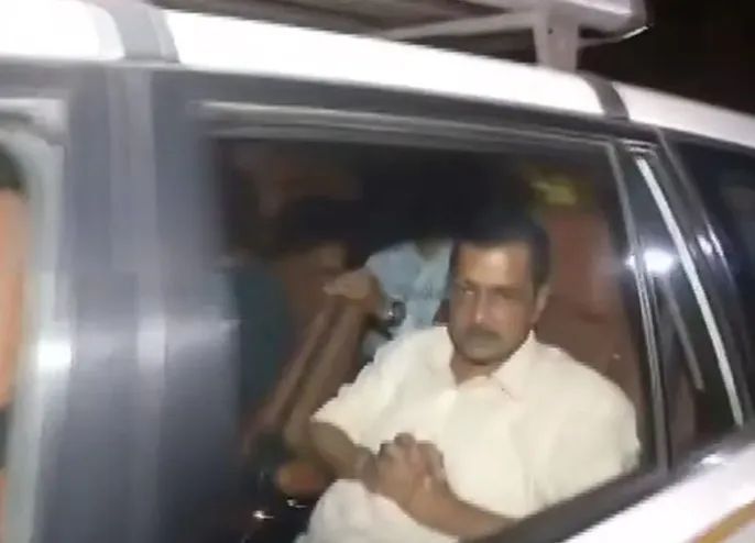 CM Arvind Kejriwal Arrested: केजरीवाल को अदालत में पेश करेगी ईडी, जाएंगे जेल या मिलेगी रिमांड! Delhi Excise Kejriwal Arrested
