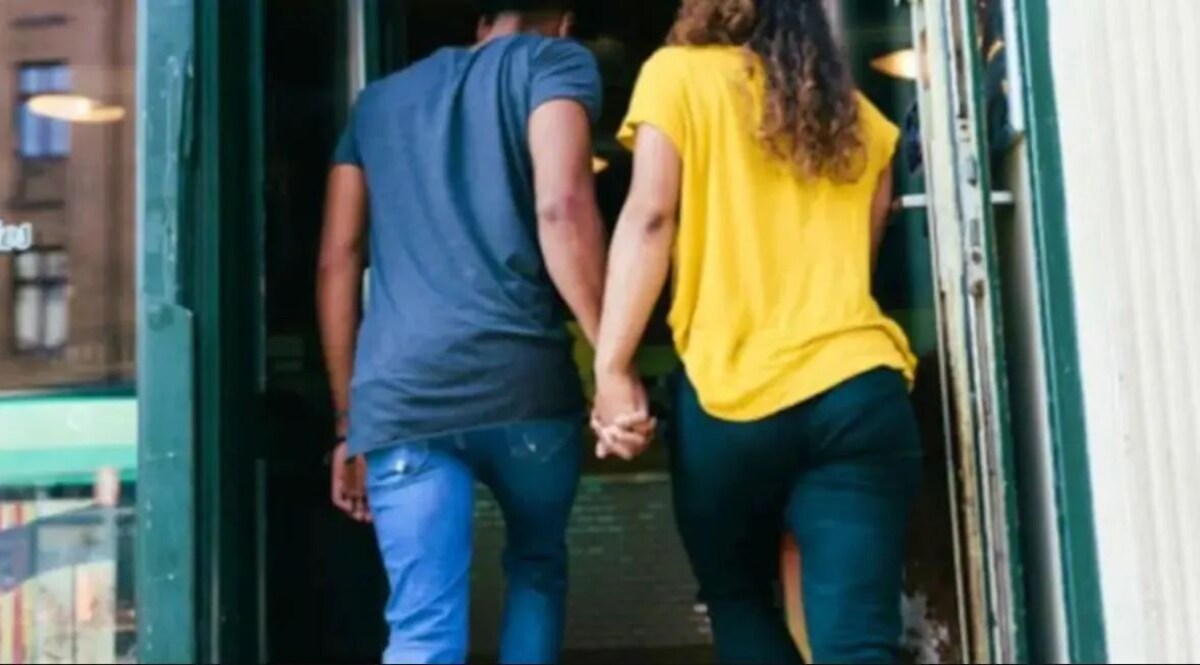 नाबालिग बुआ को भगा ले गया भतीजा, अगले महीने होनी थी शादी, थाने पहुंची फैमिली Crime Tak