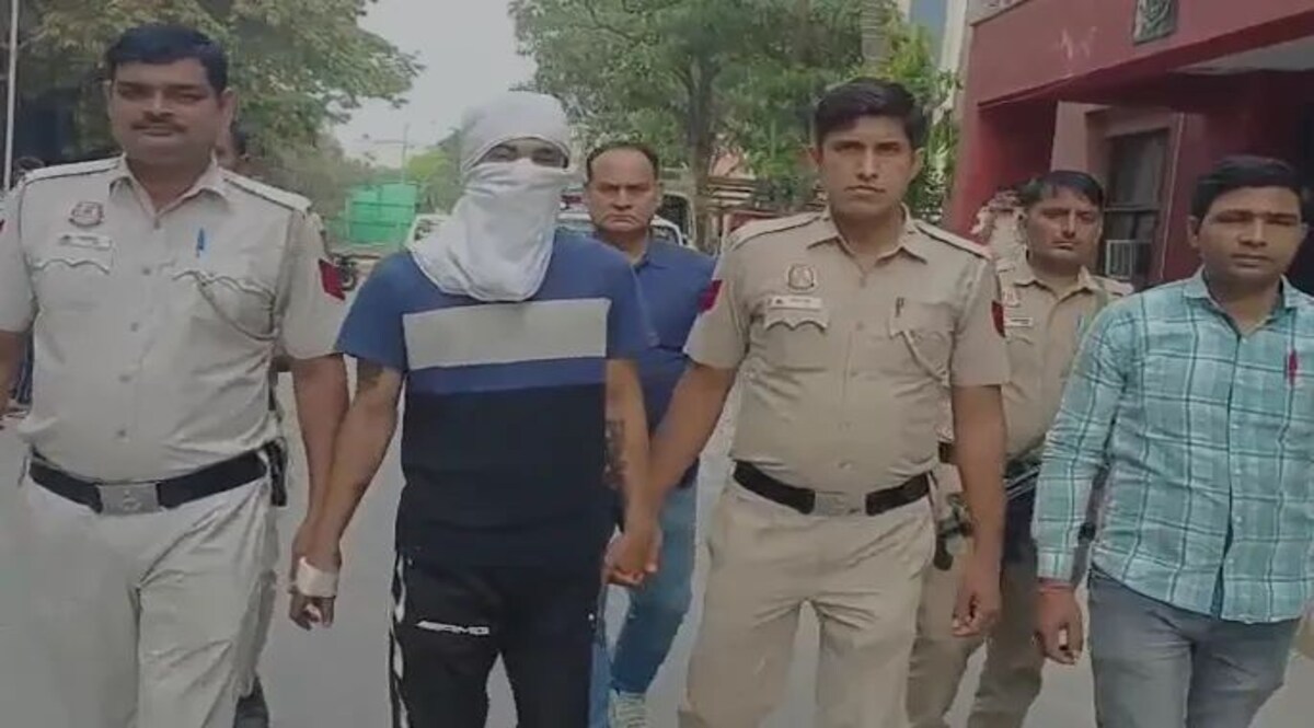 दिल्ली में लिव इन पार्टनर की हत्या कर शव को अलमारी में छिपाया, 1400 किलोमीटर पीछा करके दिल्ली पुलिस ने धर दबोचा Delhi Dabri Murder Update