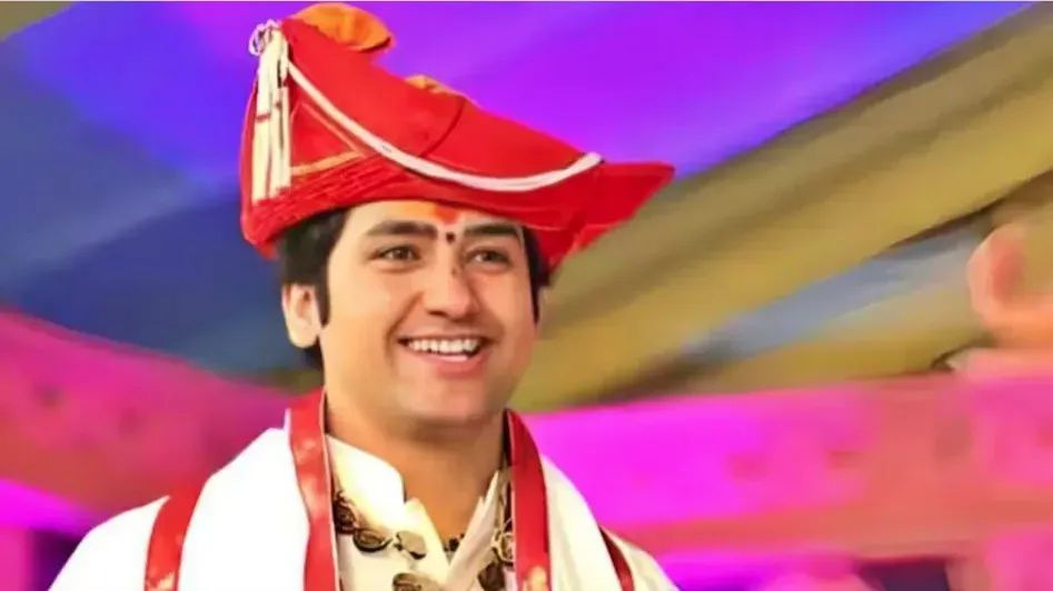 Facebook पर बाबा बागेश्वर धीरेंद्र शास्त्री को सिर तन से जुदा करने की धमकी बाबा धीरेंद्र शास्त्री को फेसबुक पर दी गई धमकी