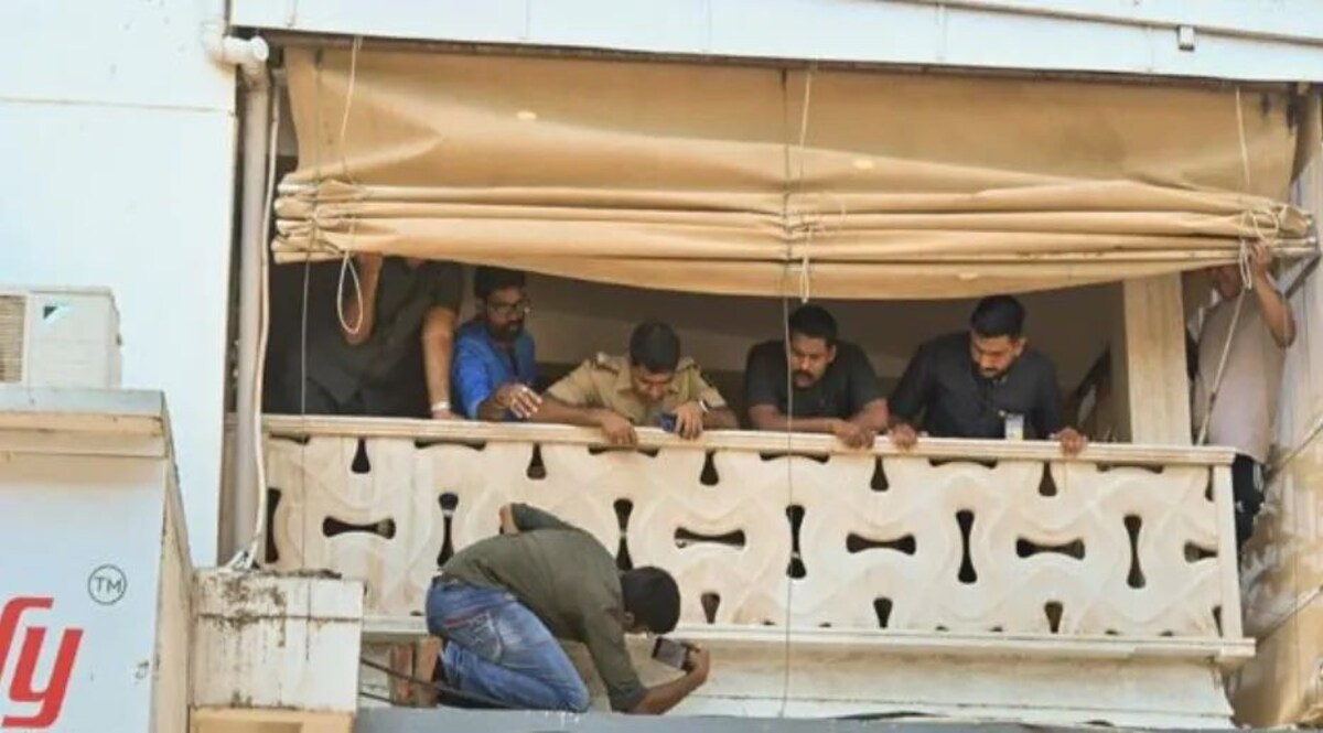 Salman Khan House Firing: जब गोली चली सलमान घर पर ही थे, इस पिस्तौल से चलाईं पांच गोलियां पुलिस को पता चल चुका है सलमान खान के घर पर गोली किस हथियार से चली