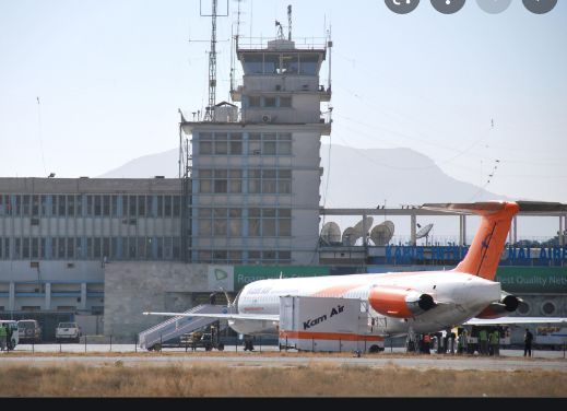 काबुल एयरपोर्ट पर सोमवार को एक बार फिर गोलीबारी
अफगानी सैनिक की मौत काबुल एयरपोर्ट पर सोमवार को एक बार फिर गोलीबारीअफगानी सैनिक की मौत