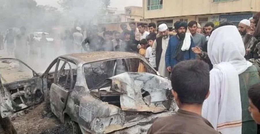 एयर डिफेंस सिस्टम ने नाकाम किया हमला,
काबुल एयरपोर्ट के पास दागी गईं मिसाइलें CrimeTak