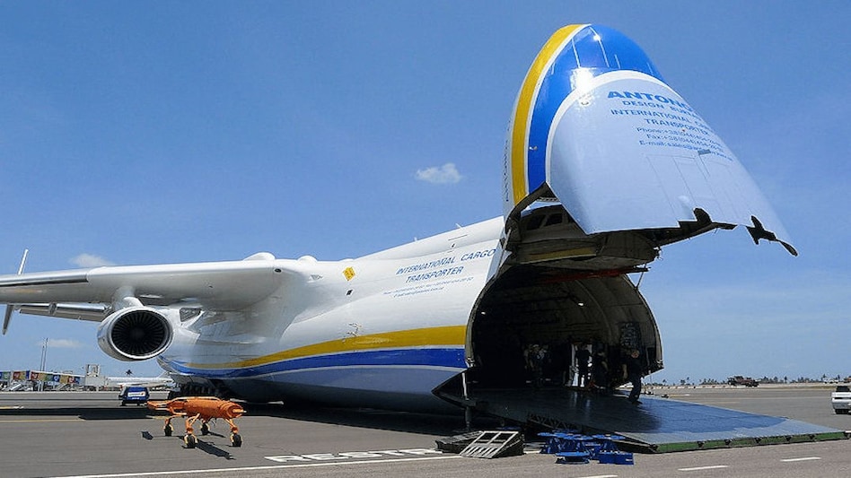 अब इस बेटी को कहां का नागरिक माना जाएगा
अफगान महिला शरणार्थी ने दिया बेटी को प्लेन में जन्म अब इस बेटी को कहां का नागरिक माना जाएगाअफगान महिला शरणार्थी ने दिया बेटी को प्लेन में जन्म