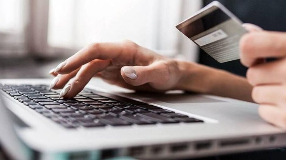 मिठाई के नाम पर खाते की सफाई
उत्तर भारत का जामताड़ा बनता जा रहा है मेवात मिठाई के नाम पर खाते की सफाईउत्तर भारत का जामताड़ा बनता जा रहा है मेवात