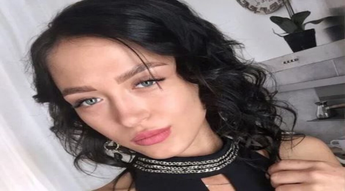 रूस में PORN STAR की रहस्यमय हालात में मौत, मुट्ठी में बंद मिला एक सिक्का CrimeTak