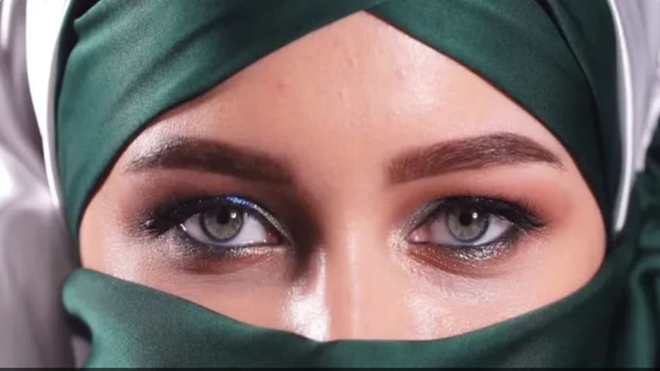 महिलाओं को बुर्के में क्यों रखना चाहता है तालिबान? महिलाओं को बुर्के में क्यों रखना चाहता है तालिबान?