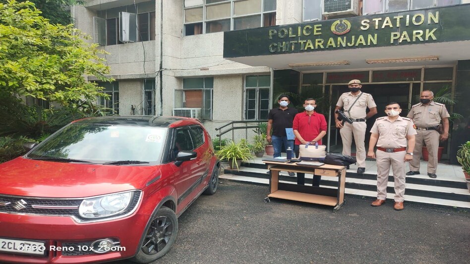 ब्लैकमेलिंग की वारदात से मिली सीख, मिनट भर भी अपना लैपटॉप किसी के भरोसे मत छोड़ देना! ब्लैकमेलिंग की वारदात से मिली सीख, मिनट भर भी अपना लैपटॉप किसी के भरोसे मत छोड़ देना!