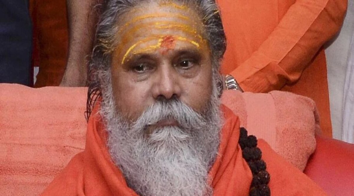 महंत नरेंद्र गिरि की मौत के मामले में FIR दर्ज
आईपीसी की धारा 306 के तहत FIR दर्ज
आनंद गिरि को पुलिस ने हिरासत में लिया, पूछताछ जारी CrimeTak