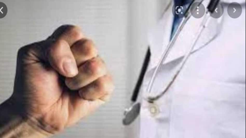 ''आपकी त्वचा सुंदर है''
फिर क्या हुआ, पढ़िए पूरी रिपोर्ट ''आपकी त्वचा सुंदर है''फिर क्या हुआ, पढ़िए पूरी रिपोर्ट