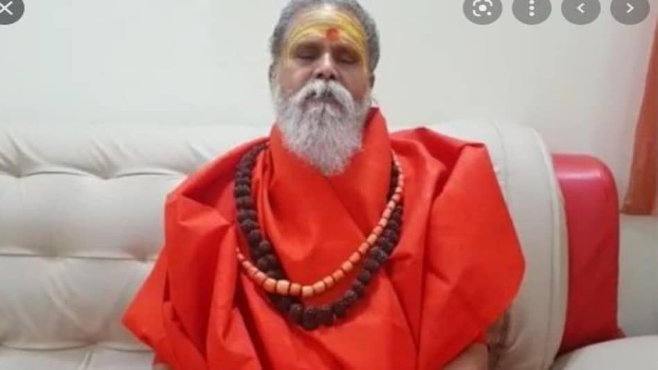 ‘महंत जी ने कहा था कोई मिलने आने वाला है’
शिष्य ने बताया सोमवार को क्या हुआ था ? ‘महंत जी ने कहा था कोई मिलने आने वाला है’ शिष्य ने बताया सोमवार को क्या हुआ था ?