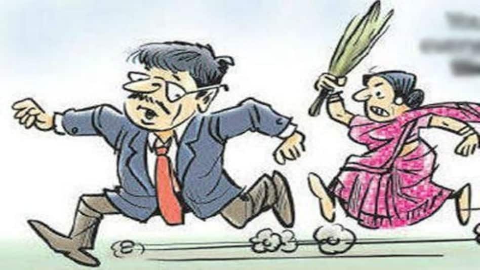 पत्नी से पीड़ित पति ने पुलिस थाना जला दिया, ताकि जेल में इत्मिनान से रह सके पत्नी से पीड़ित पति ने पुलिस थाना जला दिया, ताकि जेल में इत्मिनान से रह सके