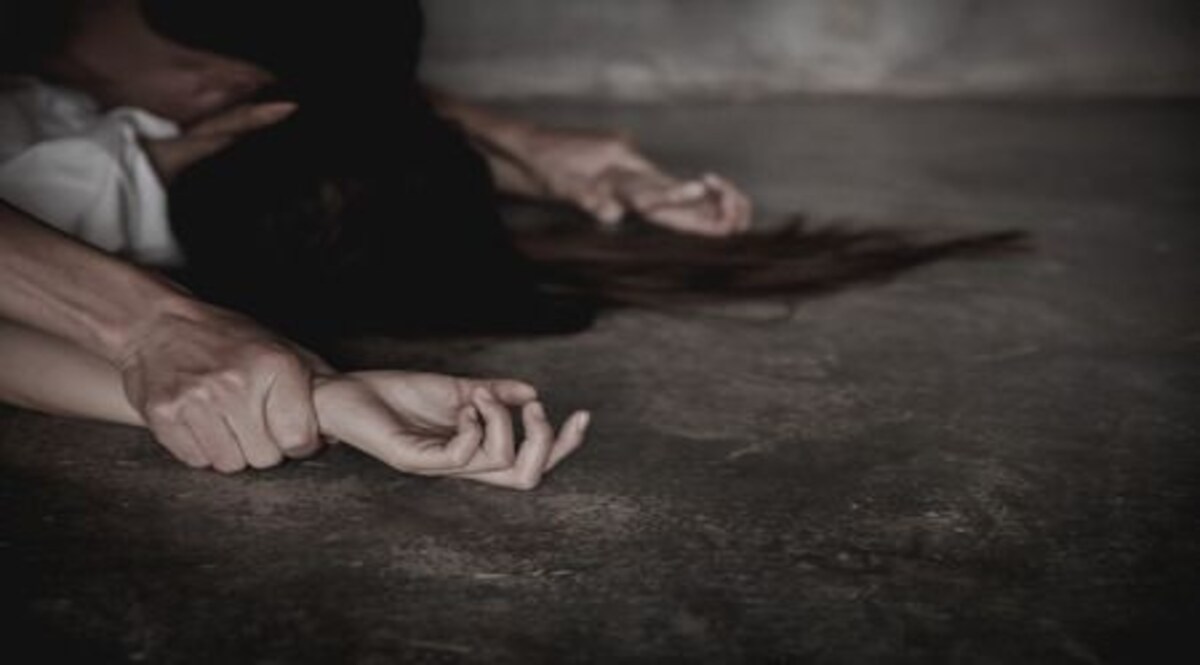 जिसे करना था 'इंसाफ' उसी ने किया रेप! फैसला आया ऐसा की देखती रह गई दुनिया CrimeTak