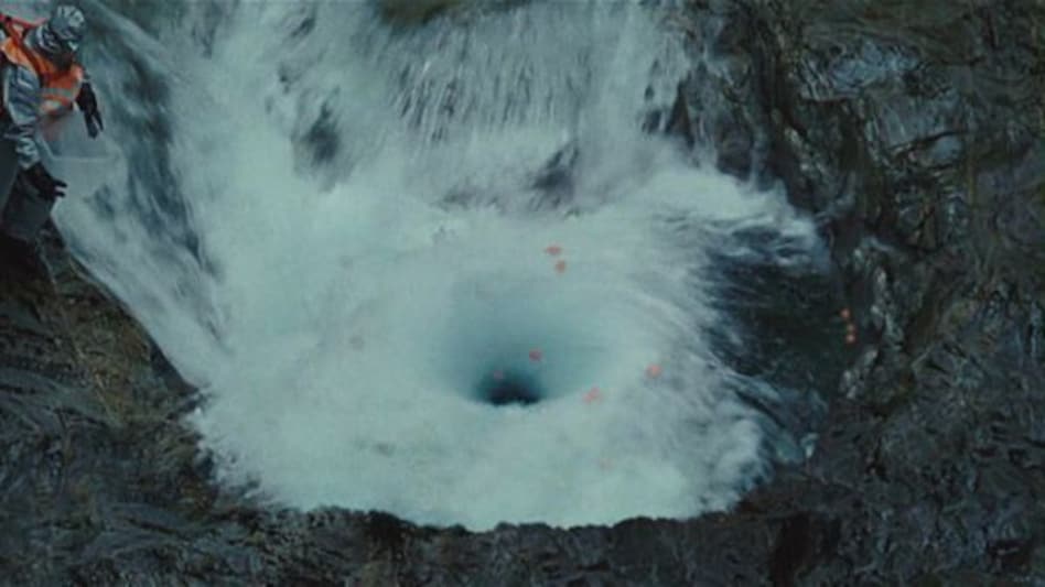 एक गुफा जिसमें समा जाती है नदी! क्या है इस रहस्यमयी गुफा का राज़? एक गुफा जिसमें समा जाती है नदी! क्या है इस रहस्यमयी गुफा का राज़?