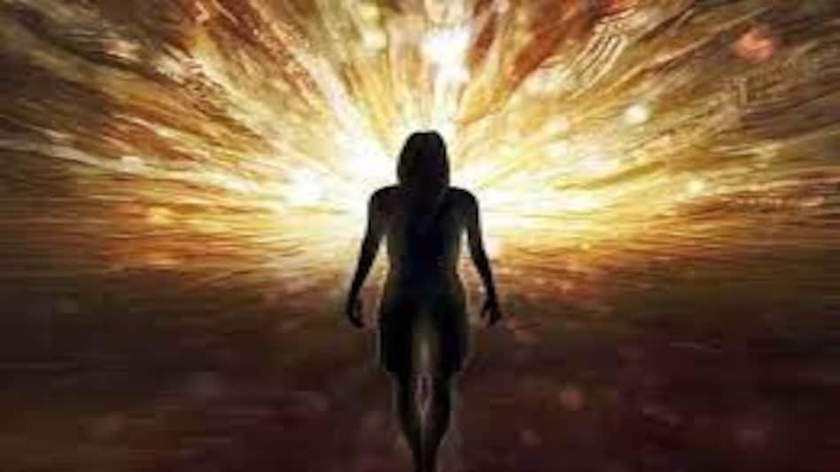 उसने रची तो थी ख़ौफ़नाक साज़िश, लेकिन मरी हुई आत्मा की गवाही से खुल गया क़त्ल का राज़ उसने रची तो थी ख़ौफ़नाक साज़िश, लेकिन मरी हुई आत्मा की गवाही से खुल गया क़त्ल का राज़