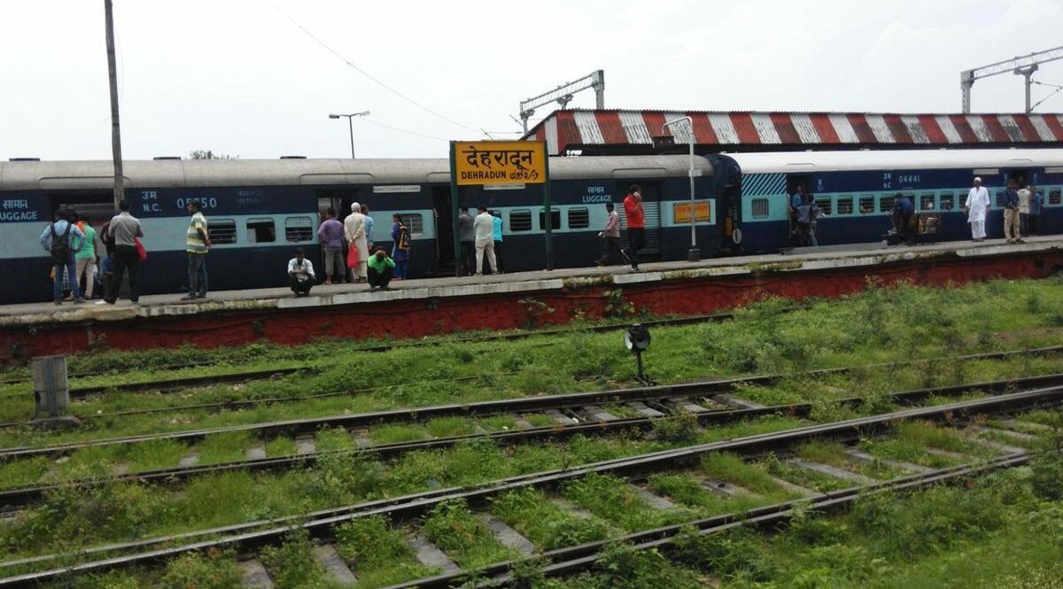 सिरफिरे आशिक ने पहले किया कत्ल
फिर जज के सामने जाकर खुद ही कबूला जुर्म CrimeTak