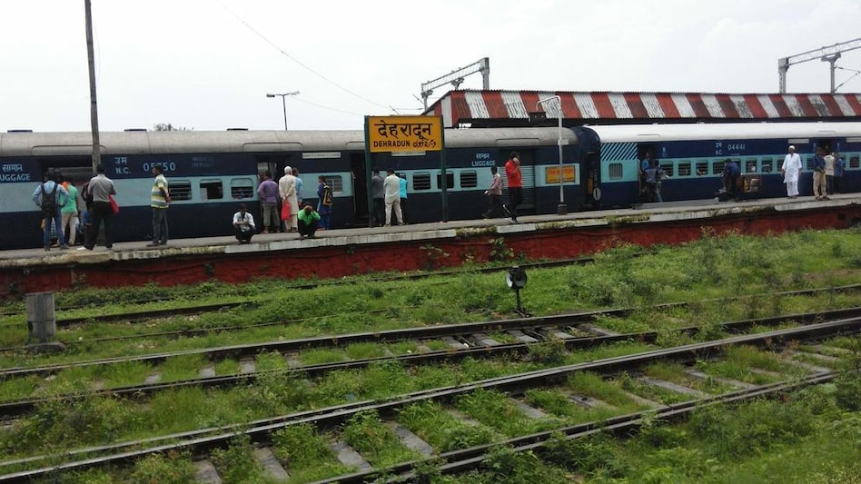 सिरफिरे आशिक ने पहले किया कत्ल
फिर जज के सामने जाकर खुद ही कबूला जुर्म सिरफिरे आशिक ने पहले किया कत्लफिर जज के सामने जाकर खुद ही कबूला जुर्म