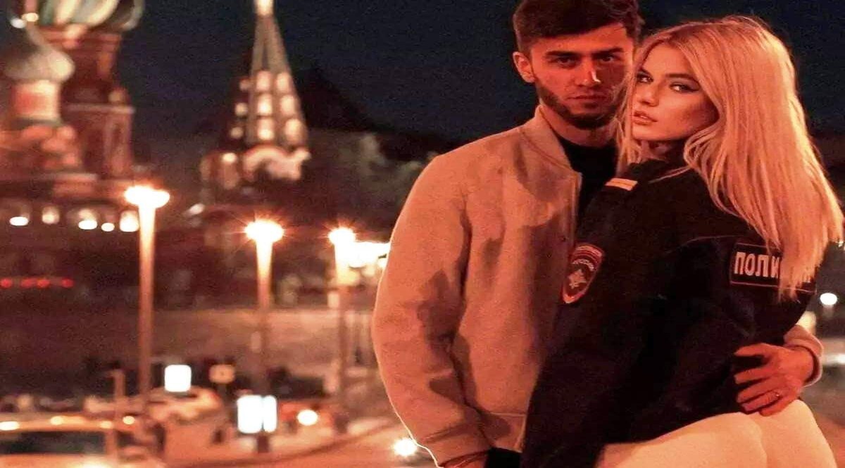 धार्मिक स्थल के सामने अश्लील फोटोशूट करने पर जेल पहुंच गया ये हॉट कपल! CrimeTak