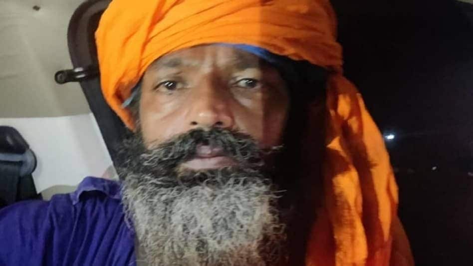 सिंघु बॉर्डर पर बर्बरता से युवक की हत्या करने वाले आरोपी सरबजीत को 7 दिनों की पुलिस रिमांड सिंघु बॉर्डर पर बर्बरता से युवक की हत्या करने वाले आरोपी सरबजीत को 7 दिनों की पुलिस रिमांड