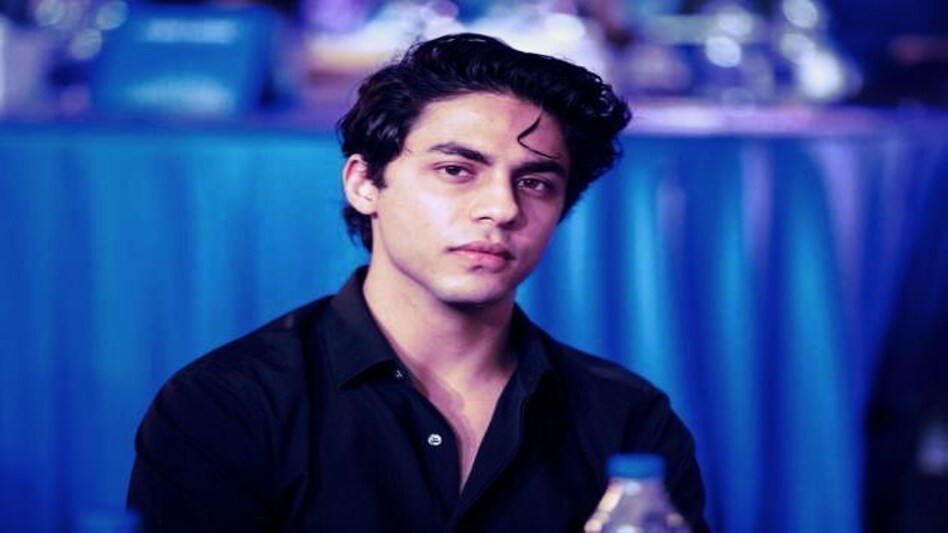 'फिल्म इंडस्ट्री हाई प्रोफाइल होने की सजा भुगत रही है', आर्यन खान के सपोर्ट में आए ये दिग्गज कलाकार... 'फिल्म इंडस्ट्री हाई प्रोफाइल होने की सजा भुगत रही है', आर्यन खान के सपोर्ट में आए ये दिग्गज कलाका...