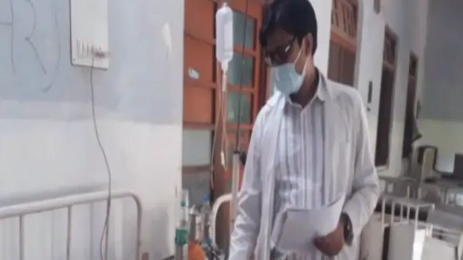 इंसानियत हुई शर्मसार !
कानपुर: अस्पताल के टॉयलेट में डिलीवरी इंसानियत हुई शर्मसार !कानपुर: अस्पताल के टॉयलेट में डिलीवरी