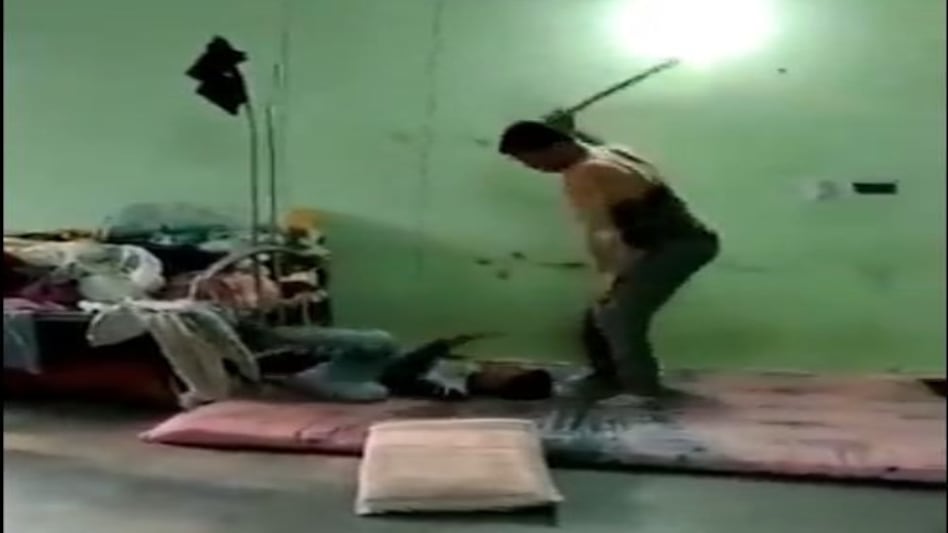 पकड़ा गया देश में ड्रग्स का सबसे बड़ा मास्टरमाइंड! अब खुलेंगे देश में ड्रग सप्लाई के राज़ पकड़ा गया देश में ड्रग्स का सबसे बड़ा मास्टरमाइंड! अब खुलेंगे देश में ड्रग सप्लाई के राज़