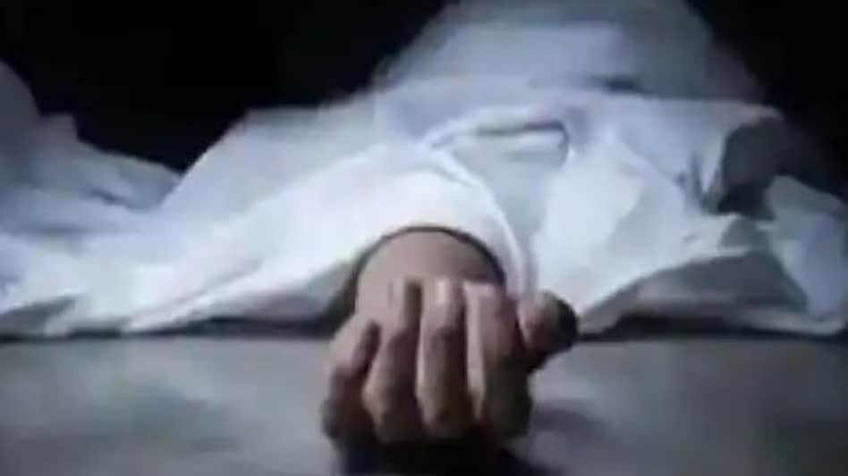 MP : फोन पर किसी से बात कर रही थी भाभी,
नाराज देवर ने काट दिया गला MP : फोन पर किसी से बात कर रही थी भाभी, नाराज देवर ने काट दिया गला