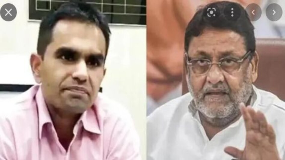 मुंबई : गवर्नर से मिला वानखेड़े परिवार,
नवाब मलिक के खिलाफ कई जगहों पर दी गई शिकायतें, कुछ मामले दर्ज मुंबई : गवर्नर से मिला वानखेड़े परिवार, नवाब मलिक के खिलाफ कई जगहों पर दी गई शिकायतें, कुछ मामले ...