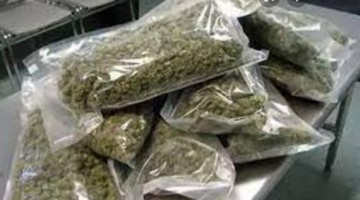 amazon पर गांजा बेचने का आरोप,
CAIT ने की NCB से जांच कराने की मांग CrimeTak