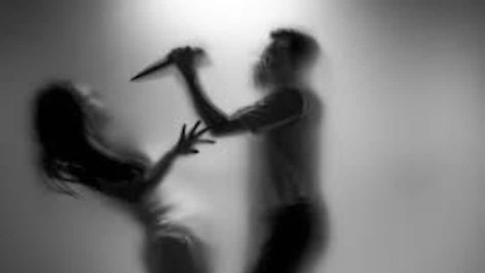 12वीं के छात्र ने 11वीं की छात्रा को किया प्रपोज, ना बोलने पर लड़की का गला काट डाला 12वीं के छात्र ने 11वीं की छात्रा को किया प्रपोज, ना बोलने पर लड़की का गला काट डाला