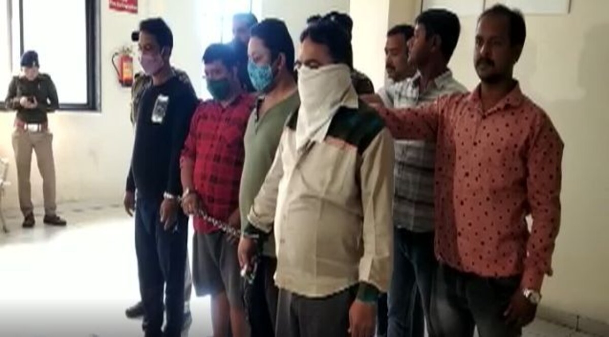 इंदौर पुलिस ने पकड़ा सबसे बड़ा इंटरनेशनल सैक्स रैकेट, अब तक 5000 लड़कियों को धंधे में ढकेला! CrimeTak