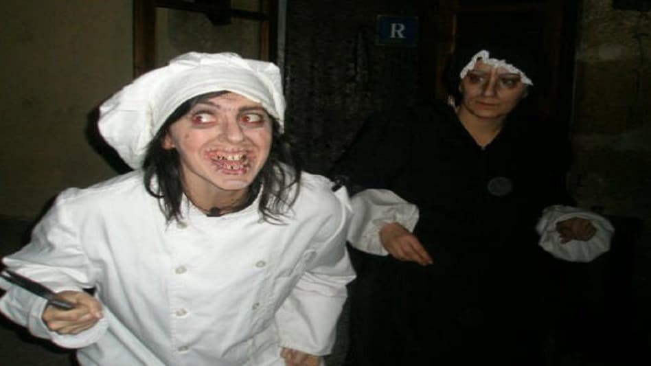 इस रेस्टोरेंट में भूत आपसे आकर पूछेगा What Would You Like To Have! इस रेस्टोरेंट में भूत आपसे आकर पूछेगा What Would You Like To Have!