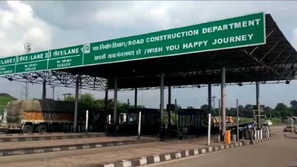 40 साल से वॉन्टेड ,1 करोड़ का इनाम, 70 केस; जानें कैसे गिरफ्त में आया नक्सल कमांडर 'बूढ़ा' 40 साल से वॉन्टेड ,1 करोड़ का इनाम, 70 केस; जानें कैसे गिरफ्त में आया नक्सल कमांडर 'बूढ़ा'