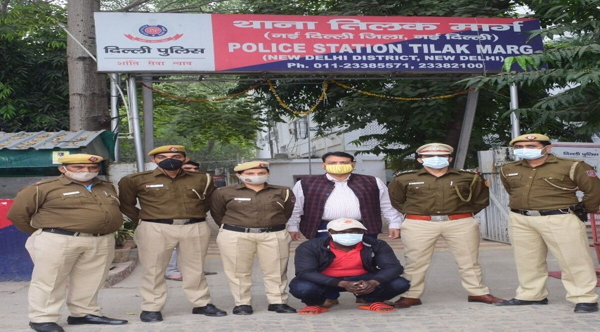 जानिए वाट्सएप पर आया एक अनजान मैसेज कैसे ला सकता है आपकी ज़िंदगी में तूफान? CrimeTak