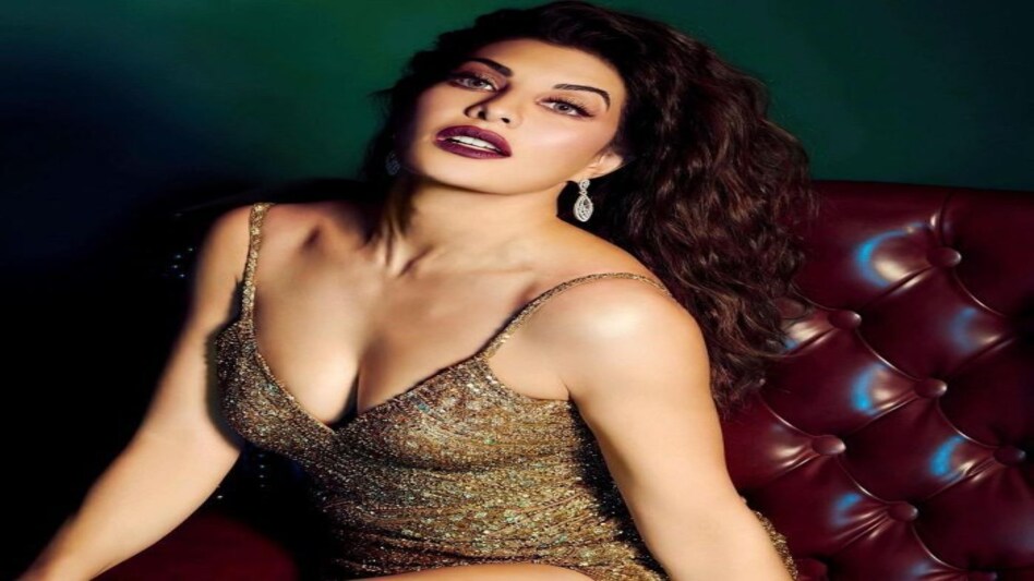 मनी लॉन्ड्रिंग मामले में पूछताछ के लिए दिल्ली ED दफ्तर पहुंचीं जैकलीन फर्नांडीज़ मनी लॉन्ड्रिंग मामले में पूछताछ के लिए दिल्ली ED दफ्तर पहुंचीं जैकलीन फर्नांडीज़