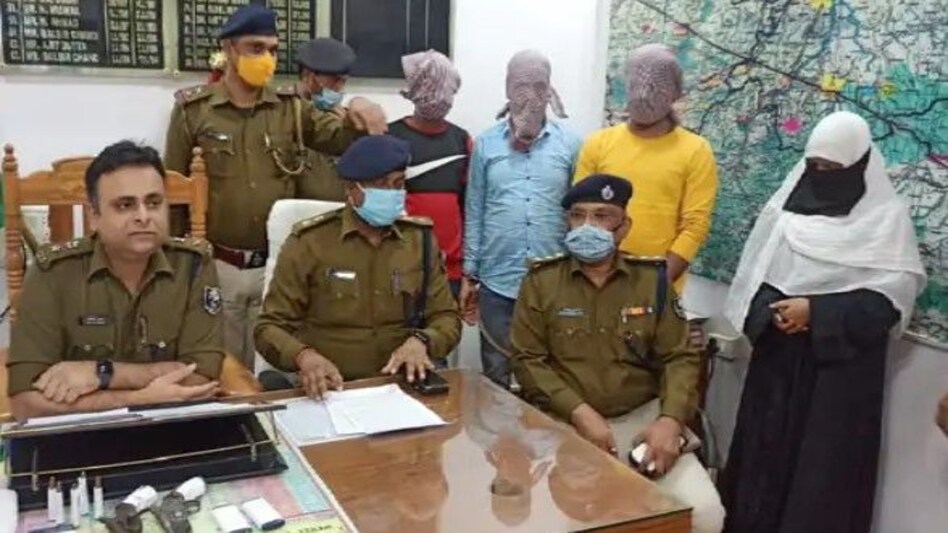 प्रेमी के लिए महिला ने शादी के गहने गिरवी रख दी पति के क़त्ल की सुपारी, ऐसे खुला राज़ प्रेमी के लिए महिला ने शादी के गहने गिरवी रख दी पति के क़त्ल की सुपारी, ऐसे खुला राज़