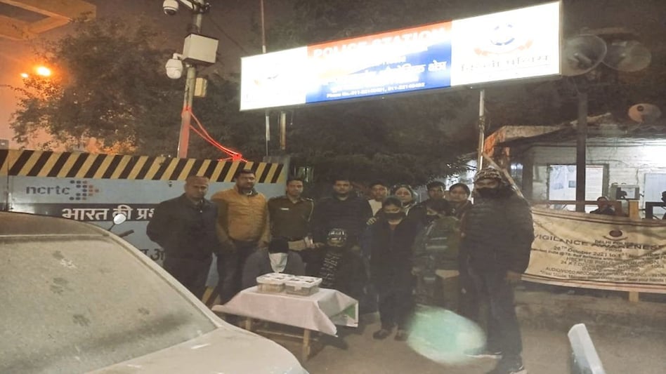 खिलौने वाली पिस्तौल दिखाकर किया किडनैप, फिरौती के 50 लाख लेकर फरार, फिर ऐसे हुआ खुलासा खिलौने वाली पिस्तौल दिखाकर किया किडनैप, फिरौती के 50 लाख लेकर फरार, फिर ऐसे हुआ खुलासा