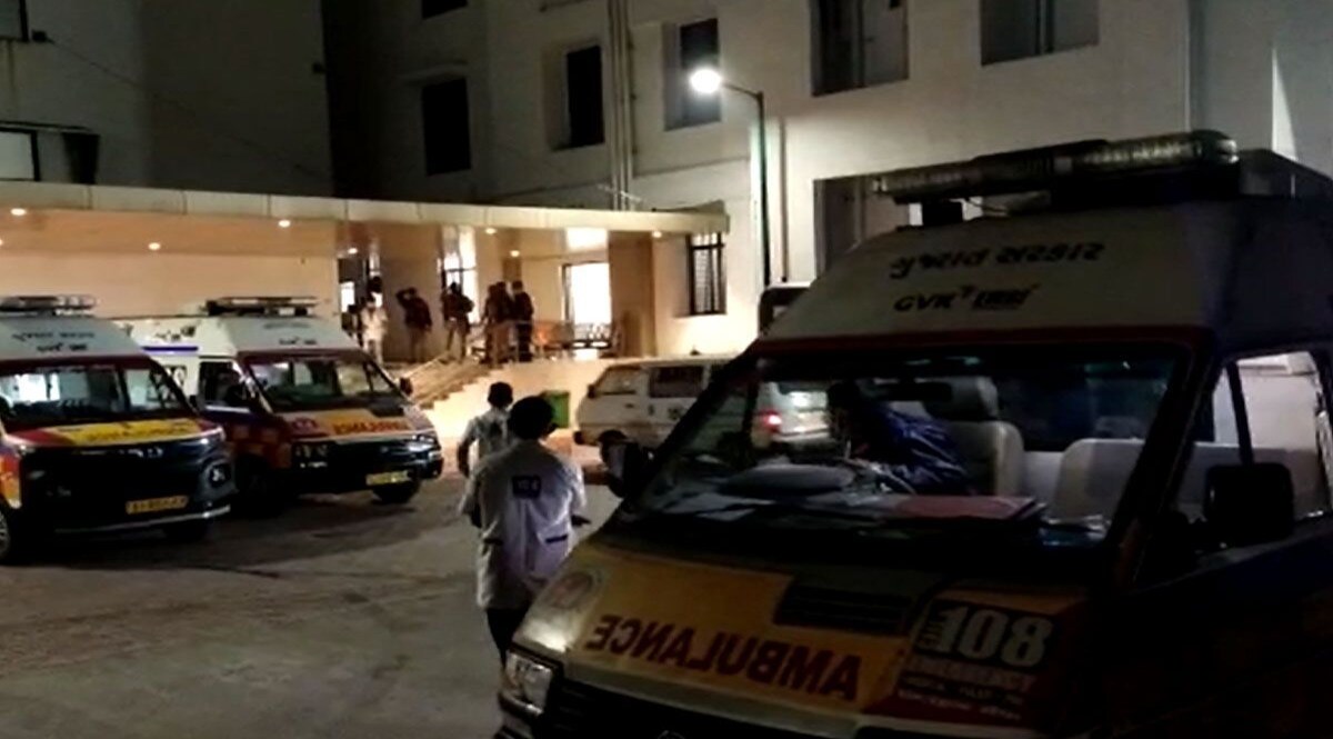 केमिकल टैंकर के रिसाव से 6 लोगों ने जान गवाई, मौत से जंग लड़ रहे हैं 22 लोग CrimeTak