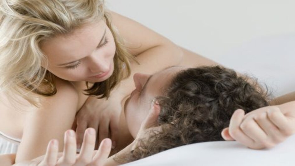 Sex Racket: 4 'शीमेल' और 7 थाई लड़कियों के साथ पकड़े गए BJP के कई नेता! स्पा सेंटर में कर रहे थे 'मुंह काला' Sex Racket: 4 'शीमेल' और 7 थाई लड़कियों के साथ पकड़े गए BJP के कई नेता! स्पा सेंटर में कर रहे थे 'म...