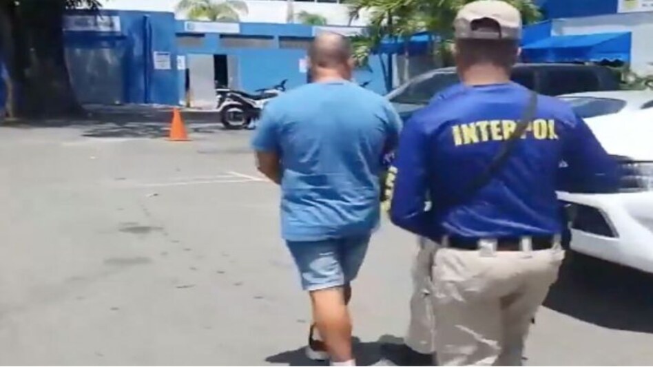 इटली की स्मार्ट पुलिस ने GOOGLE MAPS से पकड़ लिया 20 साल से फ़रार गैंगस्टर इटली की स्मार्ट पुलिस ने GOOGLE MAPS से पकड़ लिया 20 साल से फ़रार गैंगस्टर