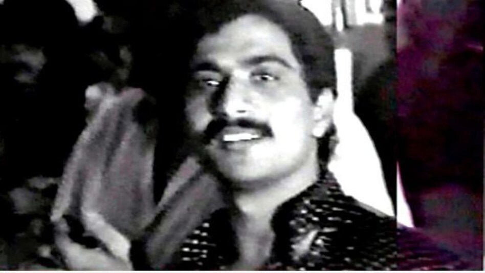 मोस्ट वॉन्टेड डॉन छोटा शकील का गुर्गा सलीम ग़ाज़ी की कराची के अस्पताल में मौत मोस्ट वॉन्टेड डॉन छोटा शकील का गुर्गा सलीम ग़ाज़ी की कराची के अस्पताल में मौत