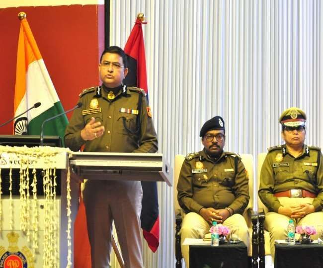 DELHI POLICE ANNUAL CRIME REPORT : दिल्ली में अपराध बढ़ा ! CrimeTak