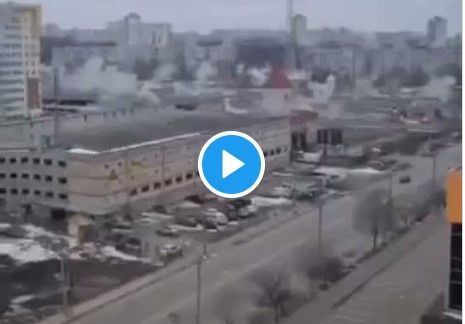 Ukraine Russia War : यूक्रेन की खारकीव सिटी में रॉकेट से अब तक का बड़ा अटैक, कई मौतें CrimeTak