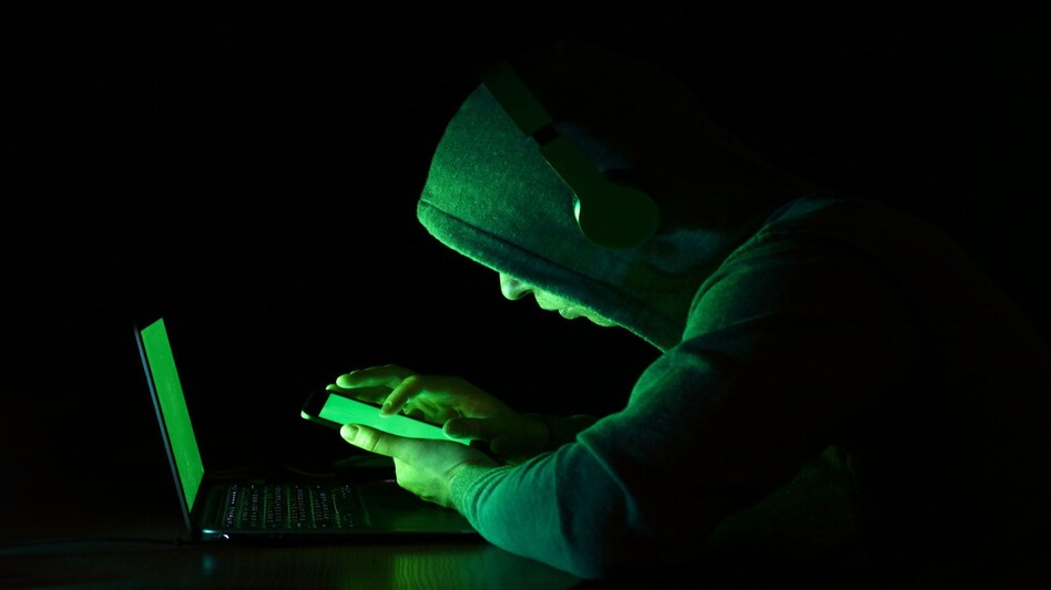 Cyber Crime : यहां की महिला मजिस्ट्रेट को ही जामताड़ा से बनाया शिकार, ऐसे हुआ गिरफ्तार Cyber Crime : यहां की महिला मजिस्ट्रेट को ही जामताड़ा से बनाया शिकार, ऐसे हुआ गिरफ्तार