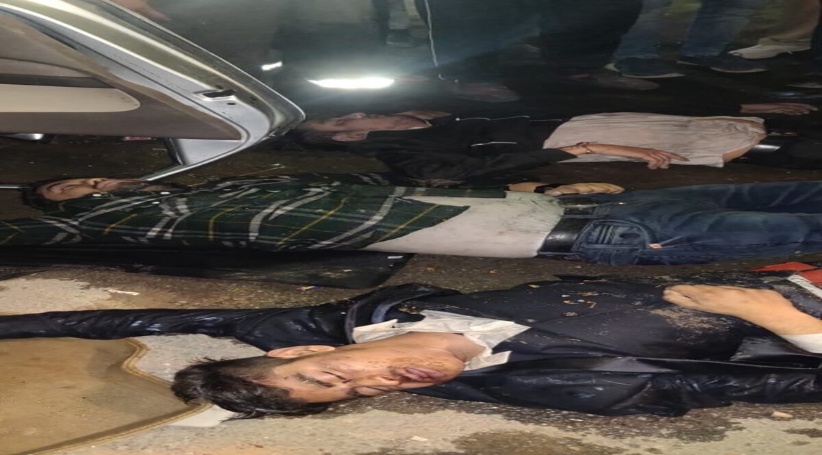 Ghaziabad Accident News : शादी से लौट रहे तीन युवक कार समेत हिंडन नहर में गिरे, तीनों की मौत CrimeTak