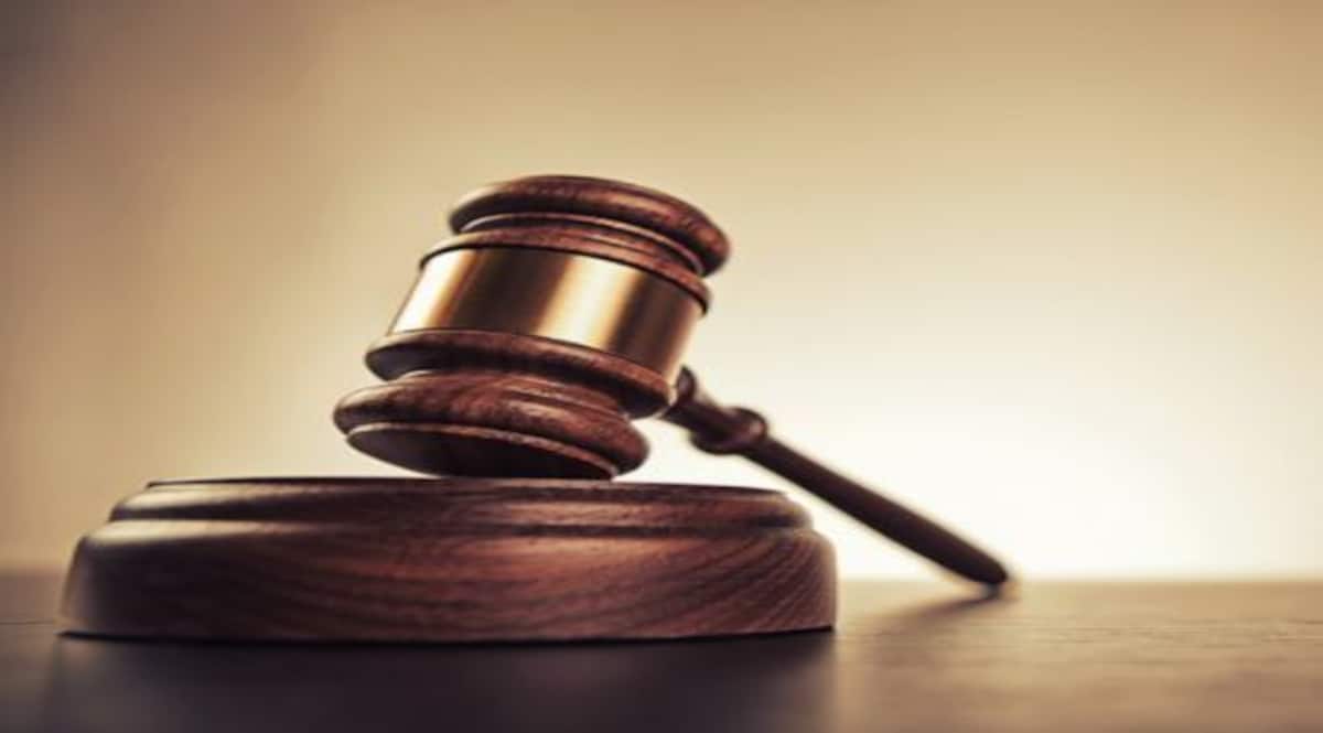 पाकिस्तान में अंधे क़ानून की नाइंसाफी, ईश निंदा के झूठे इल्ज़ाम में हिंदू टीचर को उम्रक़ैद की सज़ा CrimeTak