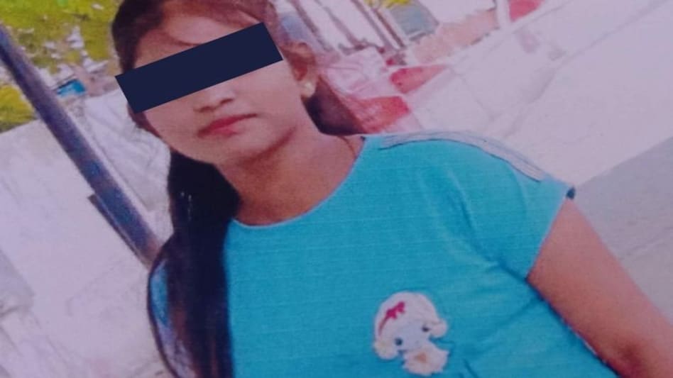 मगरमच्छ से भरी चंबल नदी में 'ऑपरेशन लाश' 35 दिन से पुलिस कर रही एक लड़की की तलाश मगरमच्छ से भरी चंबल नदी में 'ऑपरेशन लाश' 35 दिन से पुलिस कर रही एक लड़की की तलाश