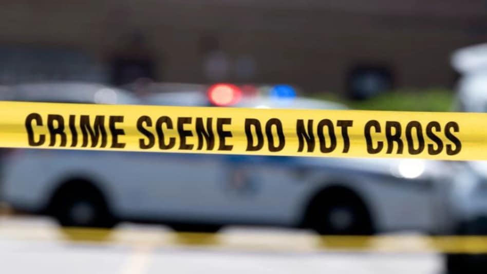 पति-पत्नी और 'वो', तो 'वो' ने किसकी दी हत्या की सुपारी, पुलिस के सामने ऐसे खुल गई साज़िश पति-पत्नी और 'वो', तो 'वो' ने किसकी दी हत्या की सुपारी, पुलिस के सामने ऐसे खुल गई साज़िश